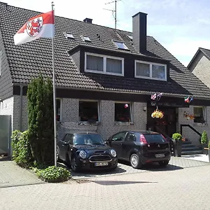 Haus Mariandl 2* Düsseldorf
